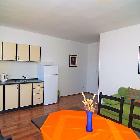 Ferienwohnung Apartman Luca Zečevo Exterior foto